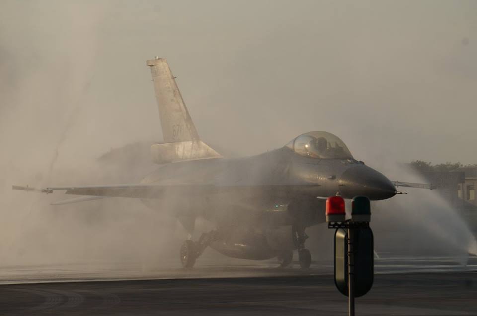 ▲嘉義空軍基地F-16A型戰機。（圖／記者呂炯昌攝）