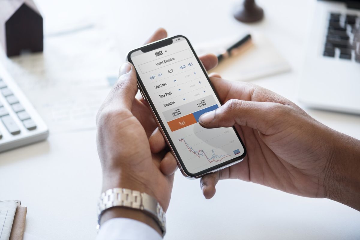 ▲投資人如欲買進高殖利率股，可從台灣五十成份股開始切入。（圖／Pixabay）