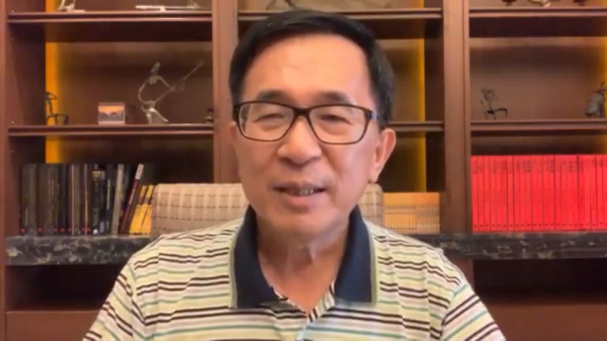 ▲對於外傳蔡英文希望「保障現任優先」，陳水扁在臉書拍影片發表看法。（圖／翻攝自陳水扁臉書）