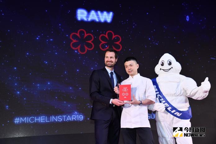 ▲RAW 曾被稱為全台最難訂位的餐廳，在 2019 年台北《米其林指南》成績大躍進， 得到二星的肯定。（圖／記者林柏年攝, 2019.04.10）