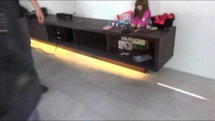 悚！詐騙機房供養「鬼娃娃」、供奉屍油　遭警破獲
