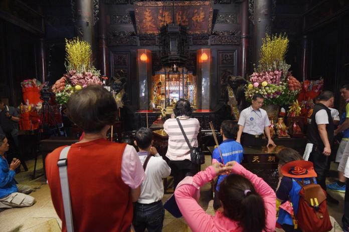 北港朝天宮一早就熱鬧滾滾。（圖／陳明安攝）