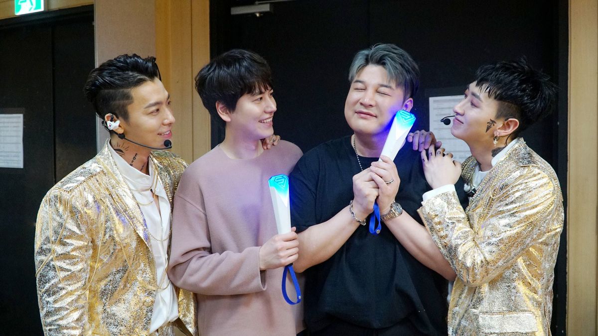 ▲SJ成員力挺D&E。（圖／SUPER JUNIOR臉書）