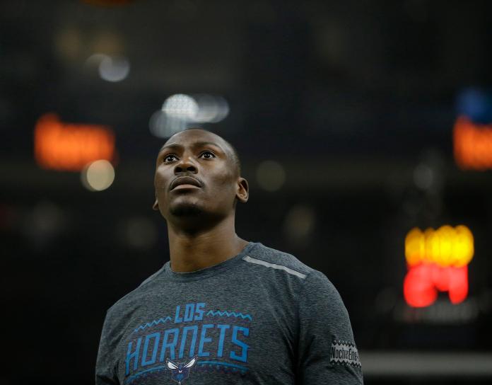 ▲自由球員中鋒畢永柏（Bismack Biyombo） 已與聖安東尼奧馬刺達成協議，簽下一份一年合約，正式加盟球隊。（圖／美聯社／達志影像）