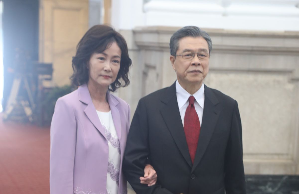 ▲楊烈（右）和應采靈據傳是扮演前總統李登輝和前第一夫人應采靈。（圖／馬克吐溫國際影像）
