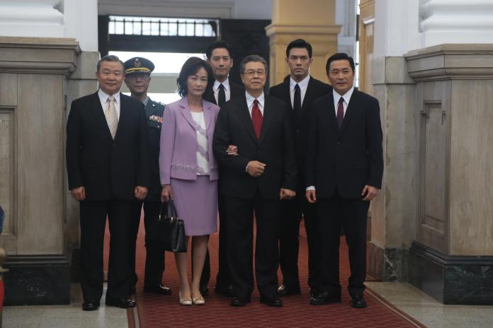 ▲《國際橋牌社》是台灣第一個進入總統府拍攝的劇組。（圖／馬克吐溫國際影像）