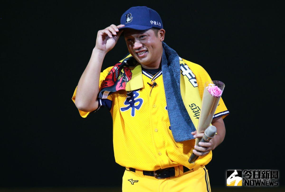 ▲中信兄弟內野手陳江和引退儀式。（圖／記者葉政勳攝 , 2019.04.21）