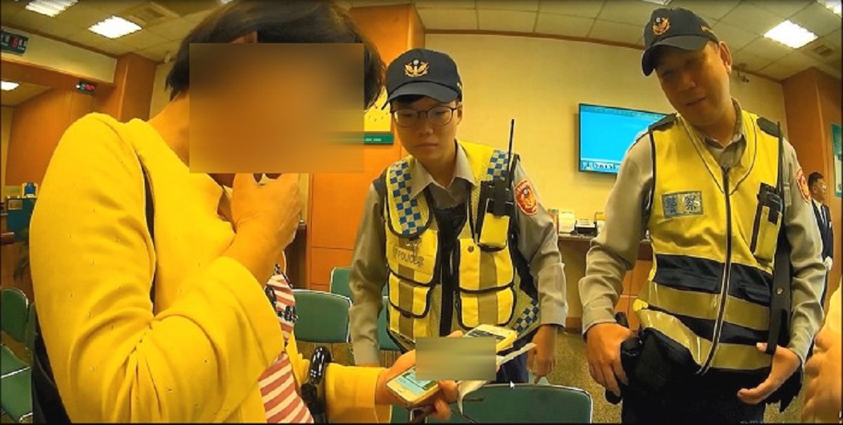 ▲6旬婦人遭假聯合國醫生詐騙，所幸員警一語驚醒夢中人（圖／警方提供）