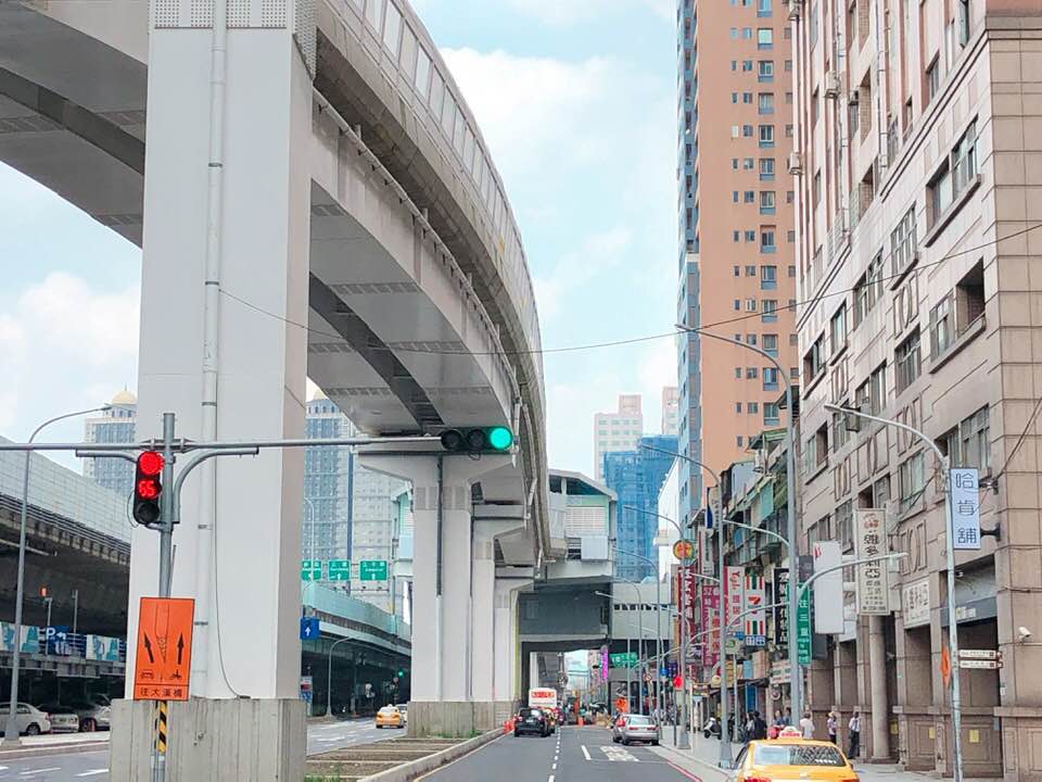 新北市捷運環狀線第一階段可望於今年底前通車。（圖／信義房屋提供）