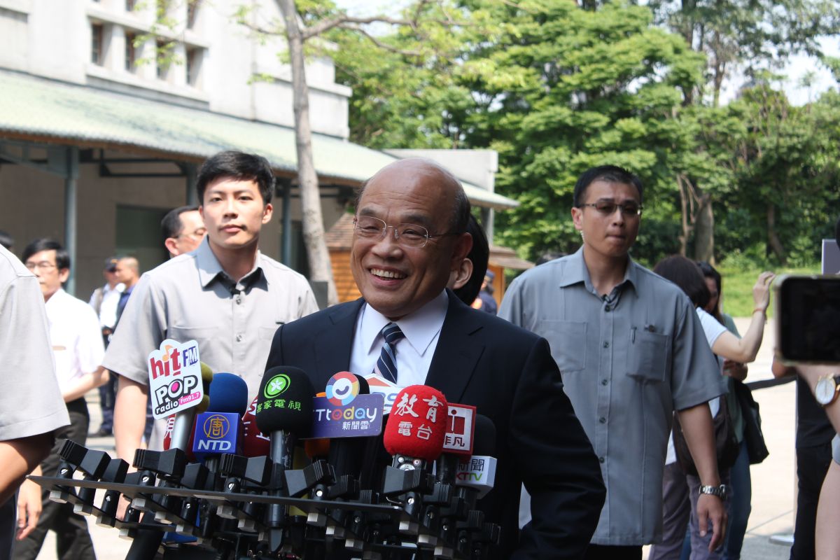 針對中國大陸武統團學者不斷來台，行政院長蘇貞昌24日霸氣的表示，任何要侵犯台灣，對台灣惡意的人，這種人我們絕不歡迎。(圖／記者許維寧攝，2019,04,24)