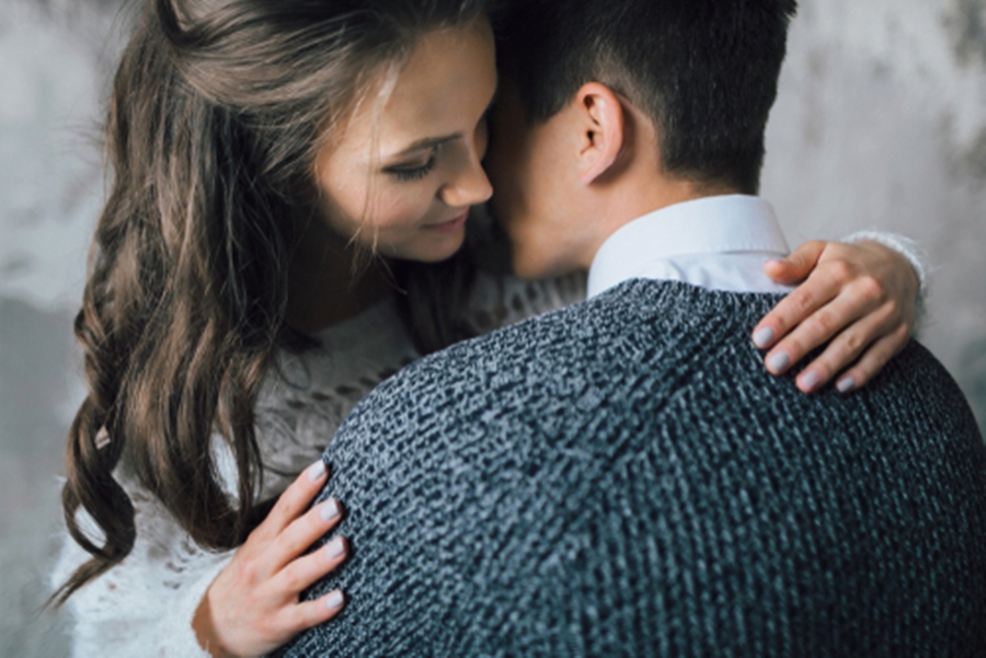 ▲很多時候，男人包容女生，幾乎算得上是天經地義的事情，除了是體貼的表現以外，更是擄獲女孩心靈裡的小任性，最必備的要件。（圖／shutterstock）