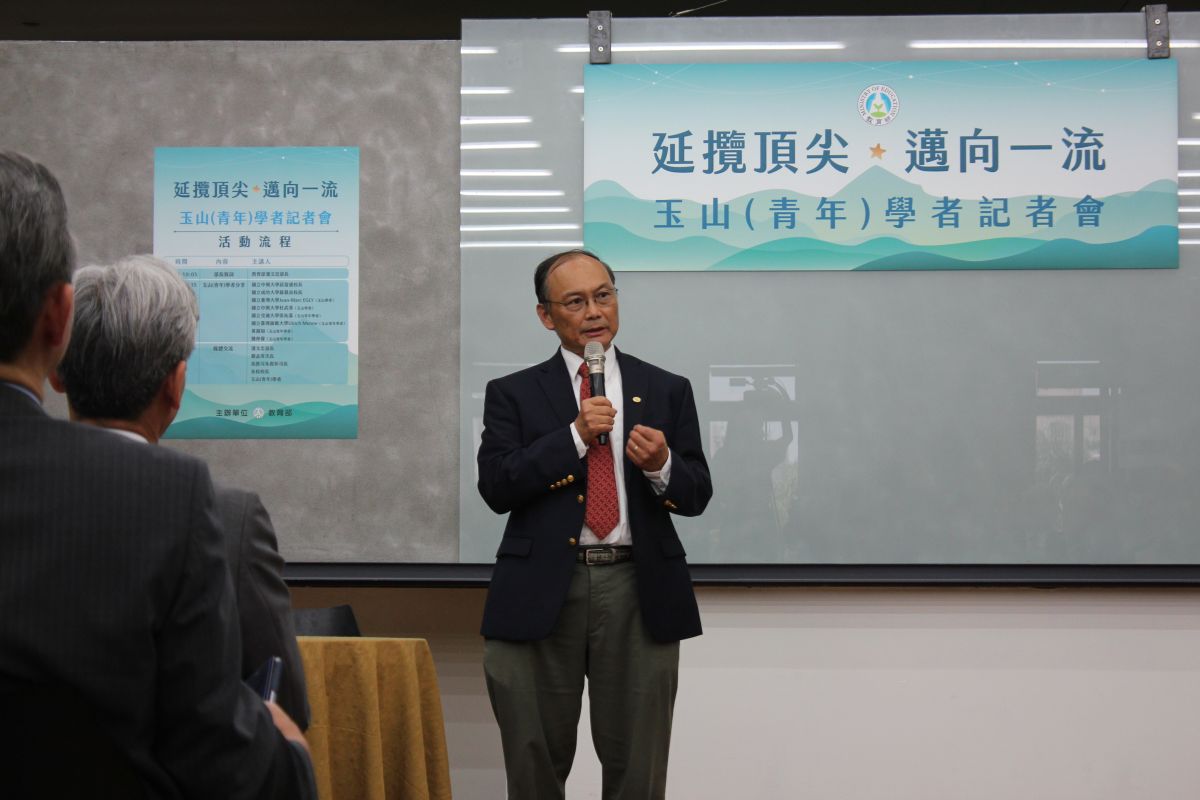 杜武青錄取玉山學者後，於中興大學成立工程技術與農業生技創新中心，希望將中興大學兩強項做結合，做出具有特色的研究專案。（圖／記者許維寧攝）