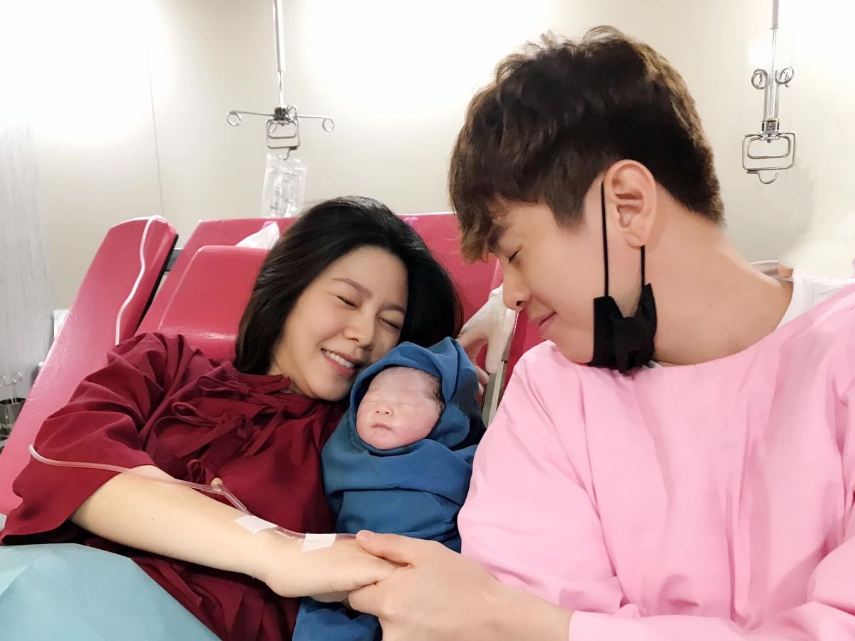 ▲白家綺順利生下兒子。（圖／翻攝自臉書）