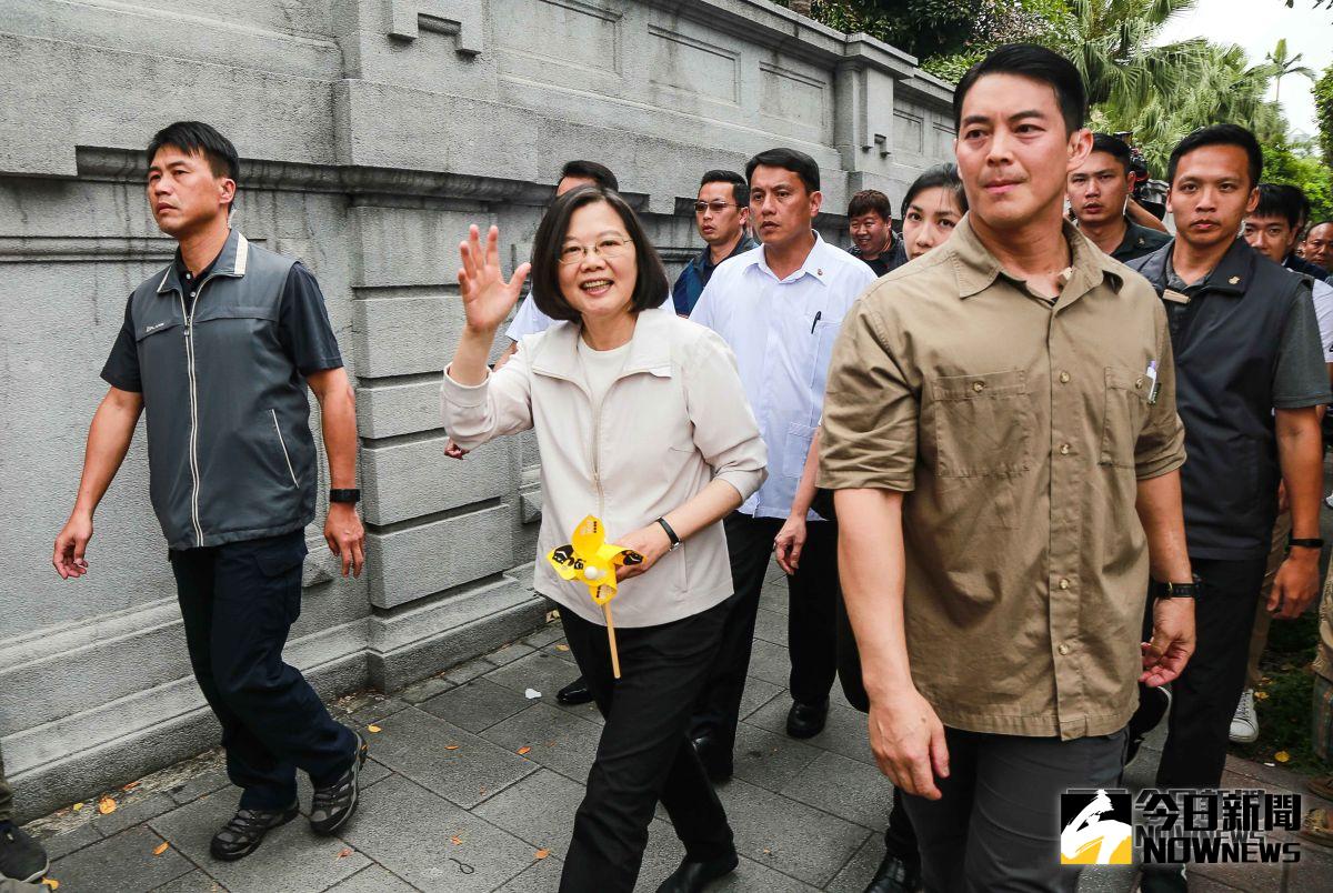 ▲總統蔡英文參加廢核遊行。（圖／記者葉政勳攝 , 2019.04.27）