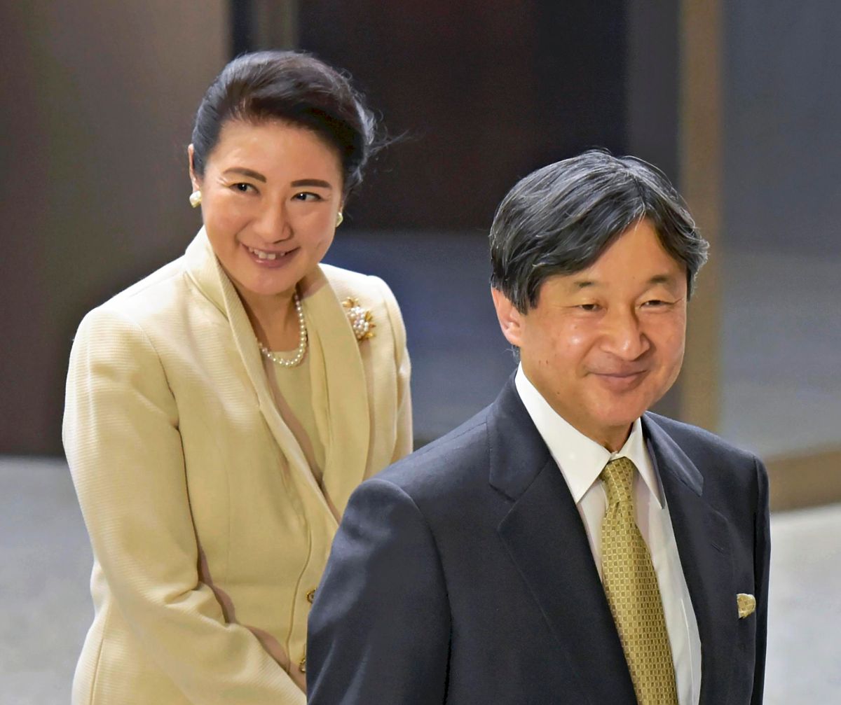 ▲有關英國女王伊麗莎白二世的國葬，日本政府與掌管日本皇室的宮內廳正在協商安排日皇德仁（右）出席。據悉，皇后雅子（左）也很希望出席。（圖／美聯社／達志影像）