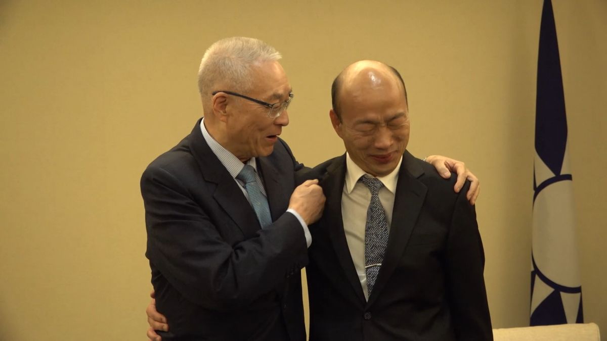 高雄市長韓國瑜和國民黨主席吳敦義終於見到面了！國民黨特別提供一小段影片，讓媒體見證。（圖／國民黨文傳會提供）