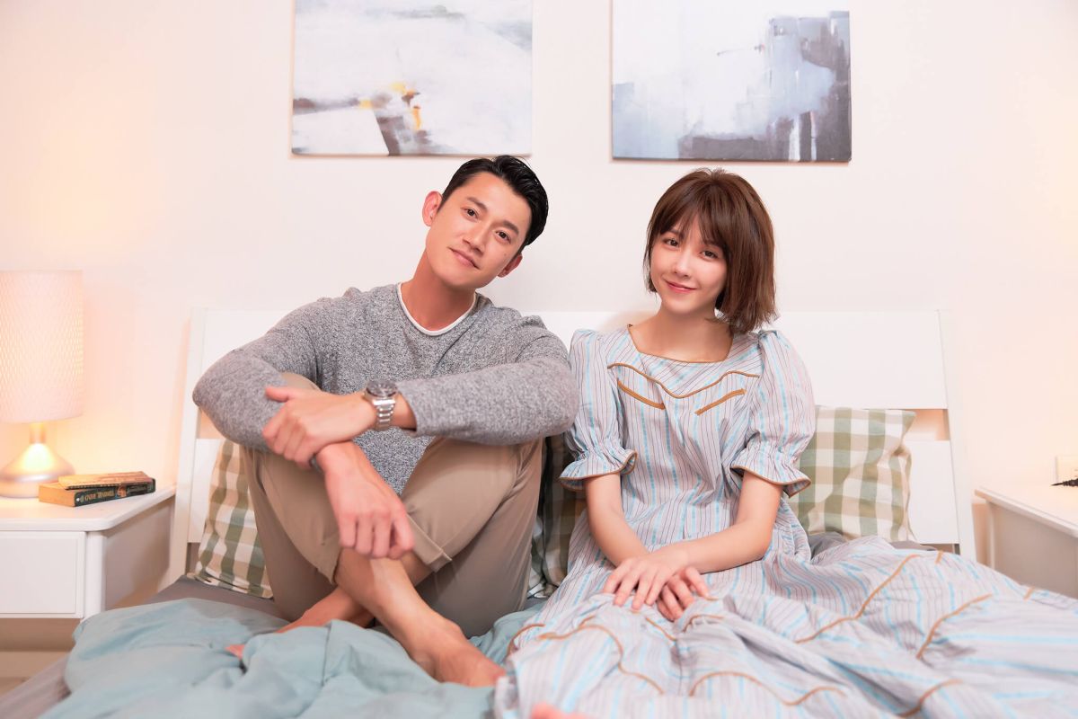 ▲邵雨薇第二波情歌主打〈裝睡的人〉MV，找來吳慷仁扮演情侶。（圖／寬宏藝術提供）