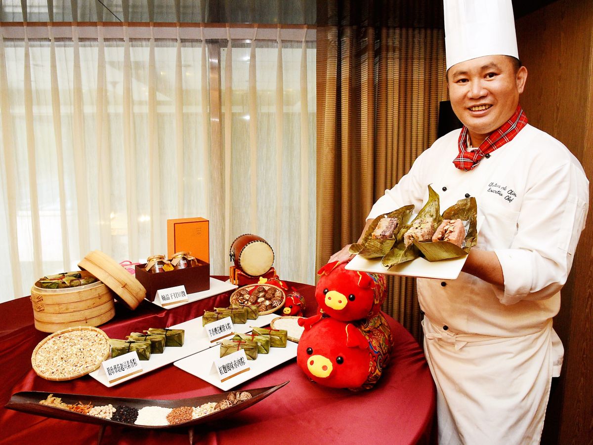 ▲為迎接端午「粽」商機，業者推出創新風味粽。（圖／記者陳美嘉攝，2019.05.03）