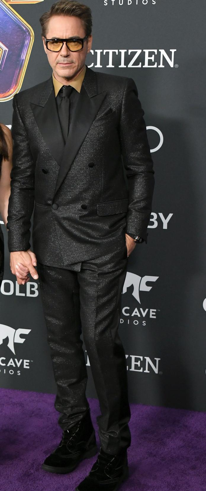 ▲小勞勃道尼穿著 GIVENCHY Haute Couture 2019 高級訂製服，出席《復仇者聯盟 4：終局之戰》全球首映典禮。（圖／GIVENCHY提供）