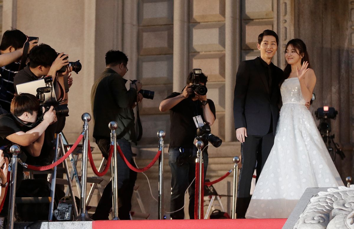 ▲宋仲基最終決定與宋慧喬攜手一生。（圖／達志）