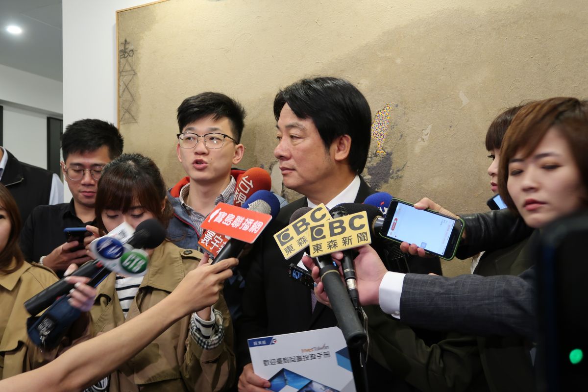 針對民進黨總統初選民調是否納入手機一事，前行政院長賴清德7日表達反對立場，他認為手機民調容易作假。（圖／記者林人芳攝，2019,05,07)