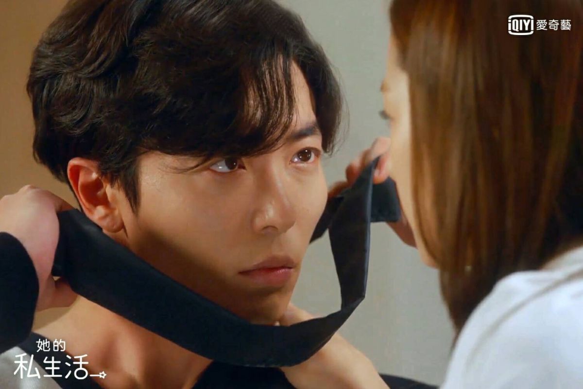 ▲金材昱（左）、朴敏英吻戲撩人。（圖／愛奇藝台灣站）