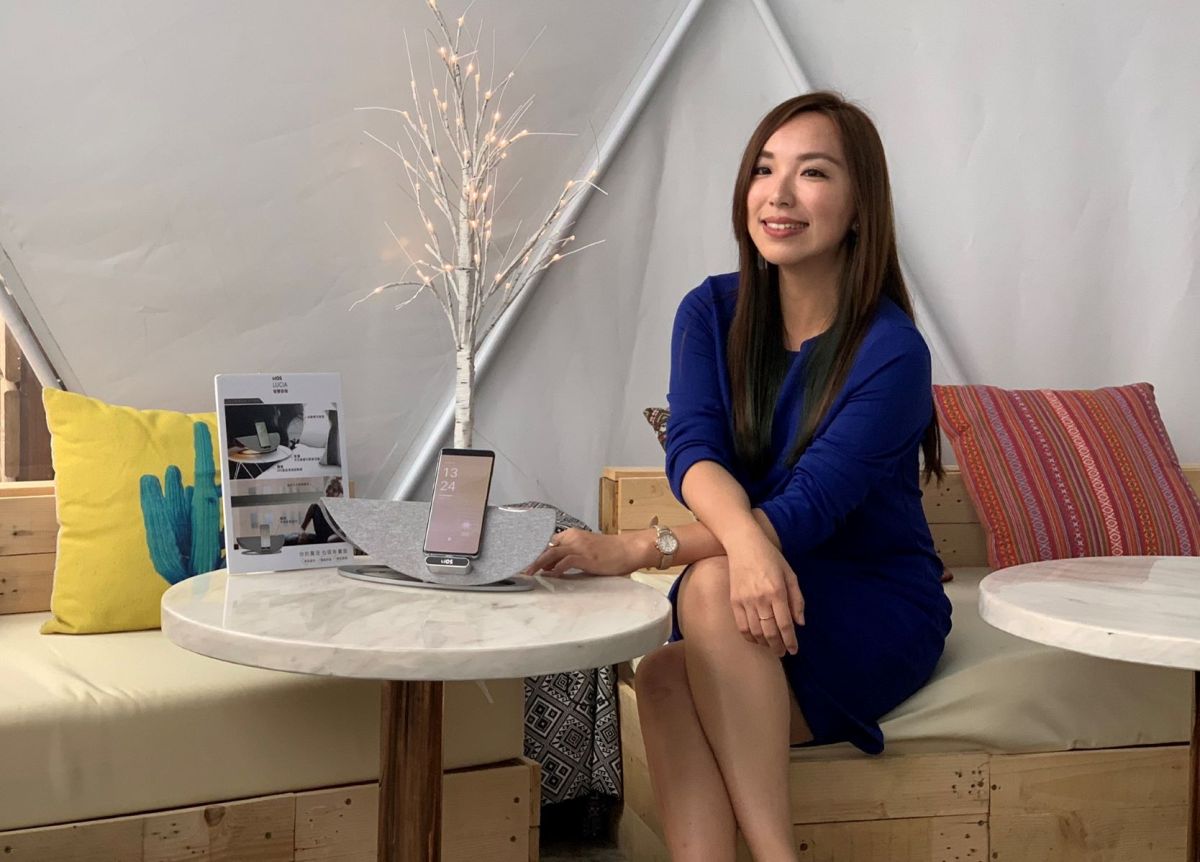 ▲LUCIA智慧音箱今(9)日上市，並邀請人氣作家《御姊愛》分享產品使用心得。　（圖／記者劉士成攝）