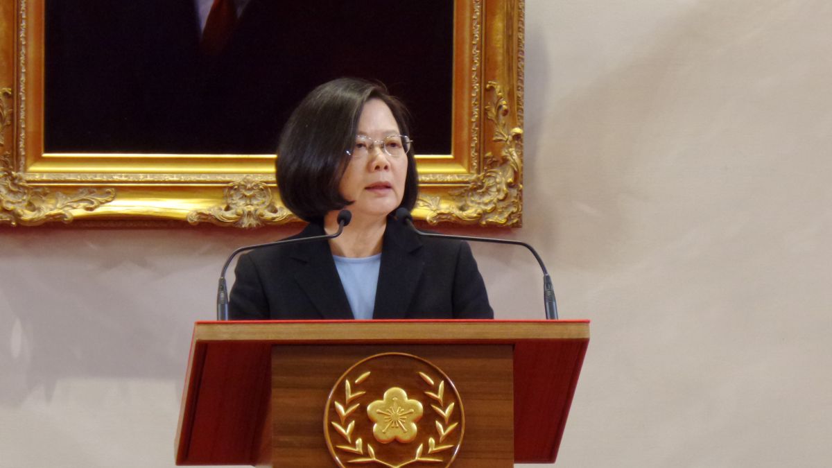 ▲總統蔡英文近日遭名嘴質疑學位、論文造假。（圖／記者呂炯昌攝, Nownews資料照片）