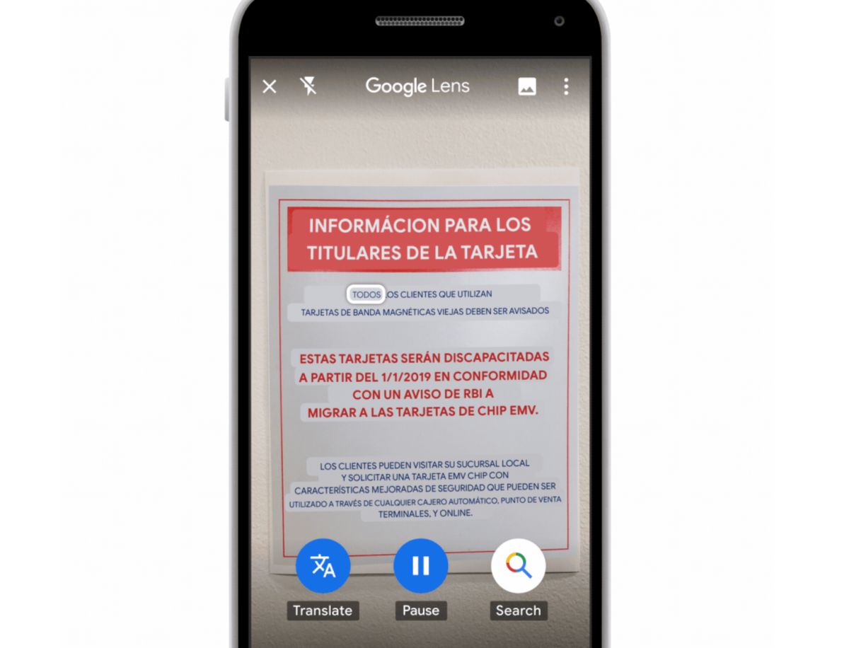 ▲當拿起相機對準文字，Google 智慧鏡頭還能協助使用者將內文大聲讀出來。（圖／翻攝Google官網）
