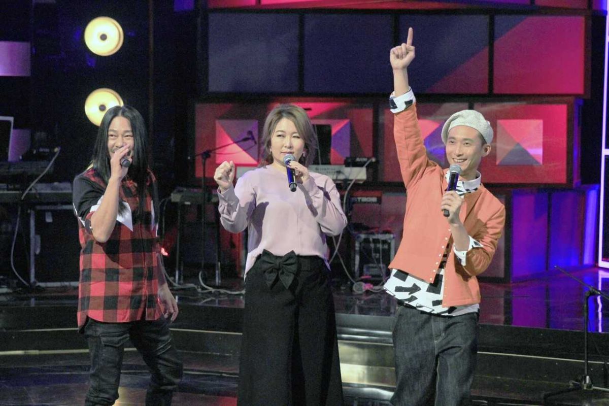 ▲張秀卿（中）錄製《台灣金頌》。（圖／公視提供）