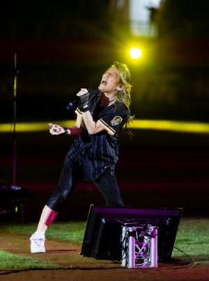 NoB山田信夫是聖鬥士星矢主題曲原唱。（圖／Capture@ 蓋艾傳媒提供）