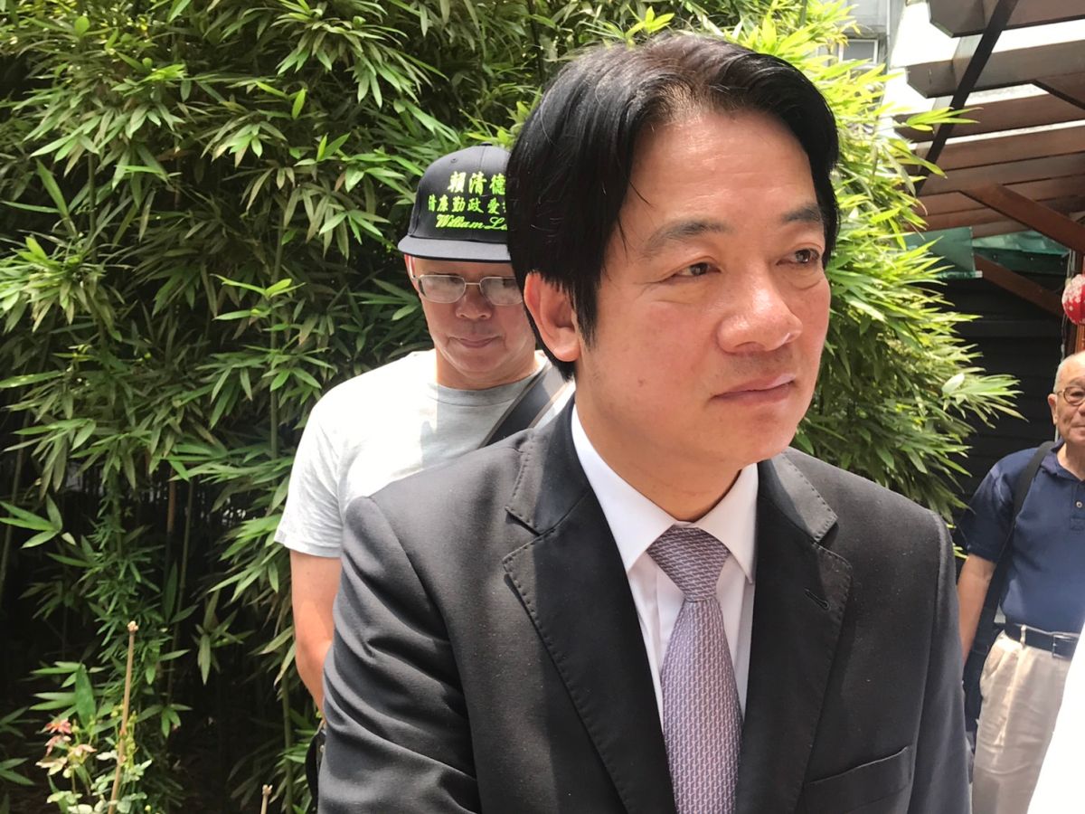 前行政院長賴清德13日表示，外界說他反對手機民調其實是誤解，他只是把問題提供黨中央參考。（圖／記者林人芳攝2019,05,13)