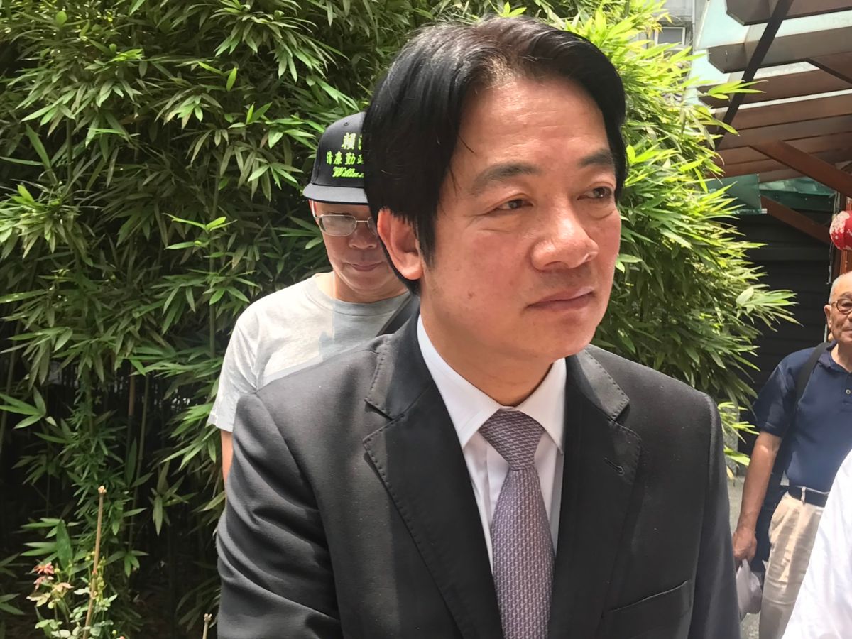 前行政院長賴清德13日表示，韓國瑜倡議的自經區「只有發大財」，質疑國民黨提自經區不過是為了選舉。（圖／記者林人芳攝，2019,05,13)