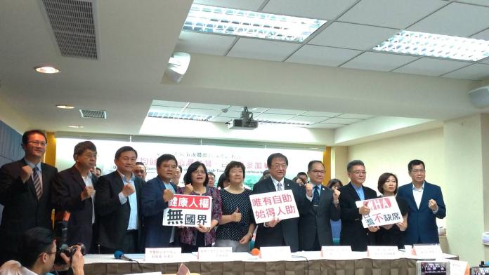 台灣連3年被WHA遺漏，民進黨立委開記者會呼籲，台灣應該加入WHA。 (圖/記者吳承翰攝)