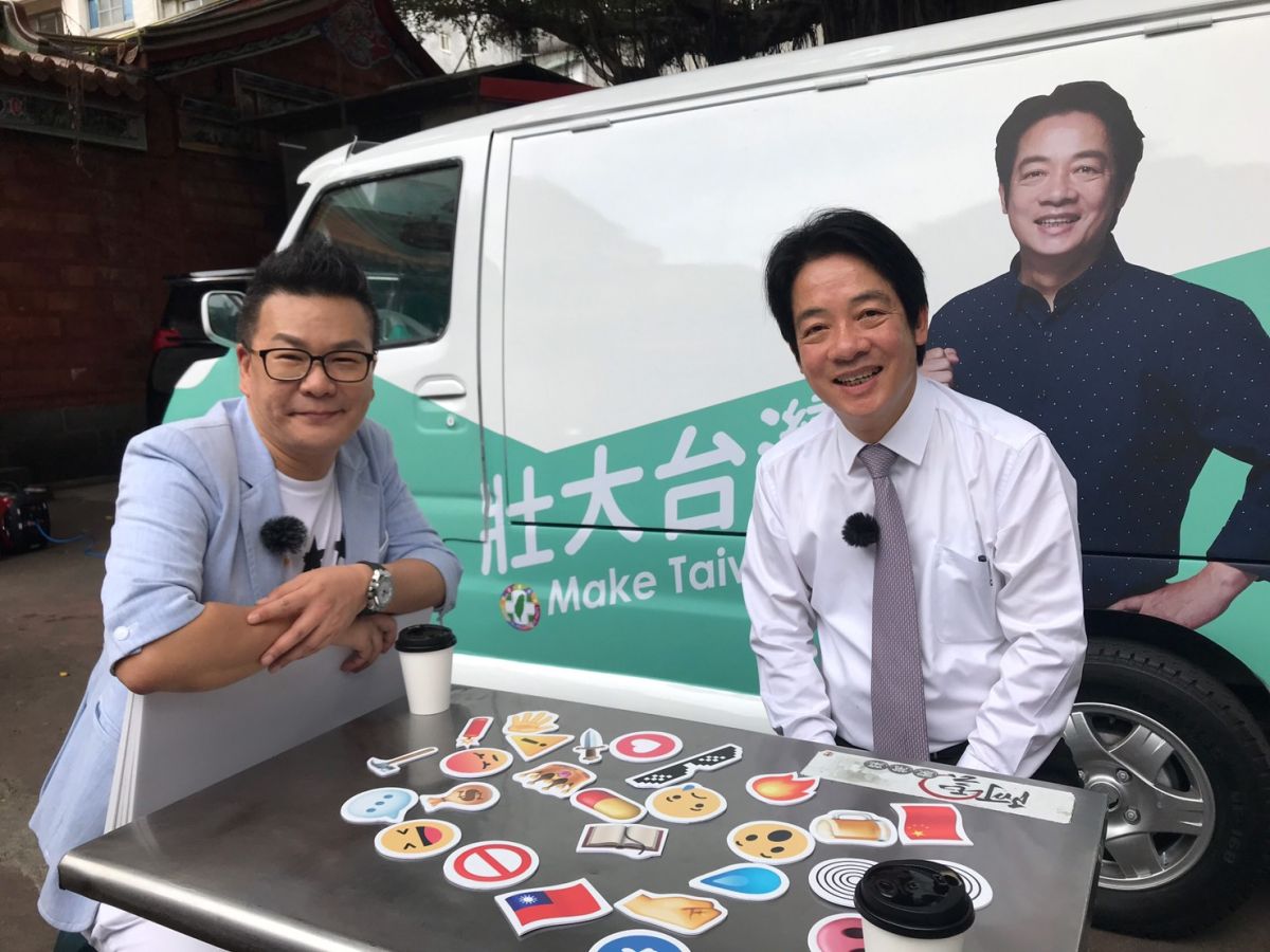 賴清德14日與藝人沈玉琳一同到大稻埕錄製節目品嘗小吃，針對高雄市長韓國瑜指自己若當選總統，不會離開高雄一事表示，這是假議題。（圖／賴清德辦公室提供）