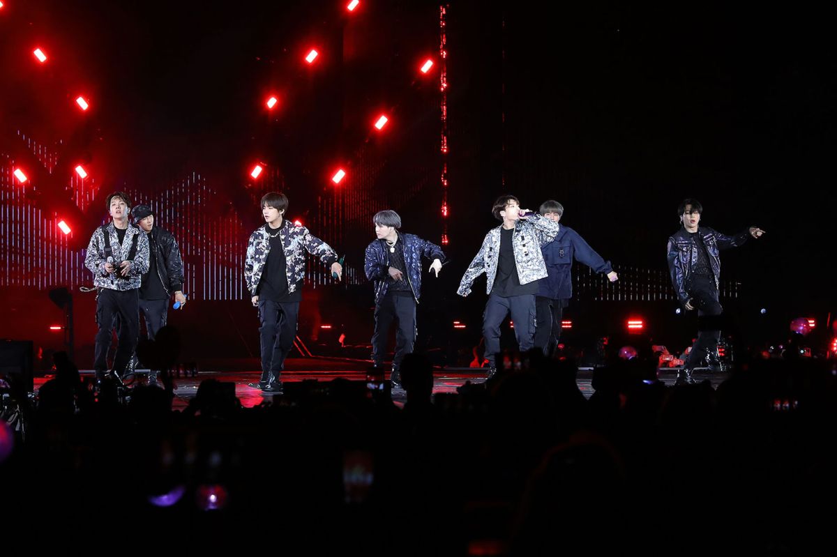 ▲BTS 防彈少年團 5 月 4 日《LOVE YOURSELF: SPEAK YOURSELF》世界巡迴演唱洛杉磯首站照片。（圖／Dior提供）