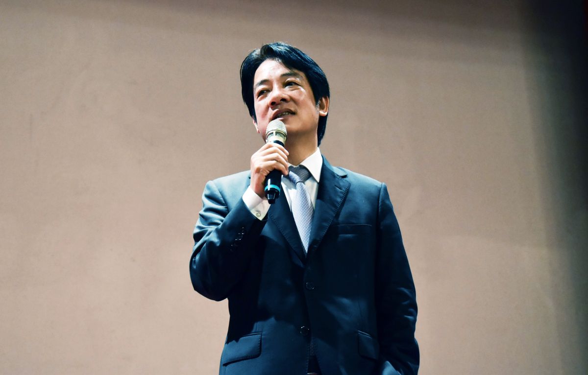 ▲賴清德說，從韓國瑜自己口中也提到，10個民調中賴清德贏了5次，所以未來他一定會積極努力，在明年總統大選，贏過韓市長，承擔起台灣下個階段的責任。（圖／賴清德辦公室提供）