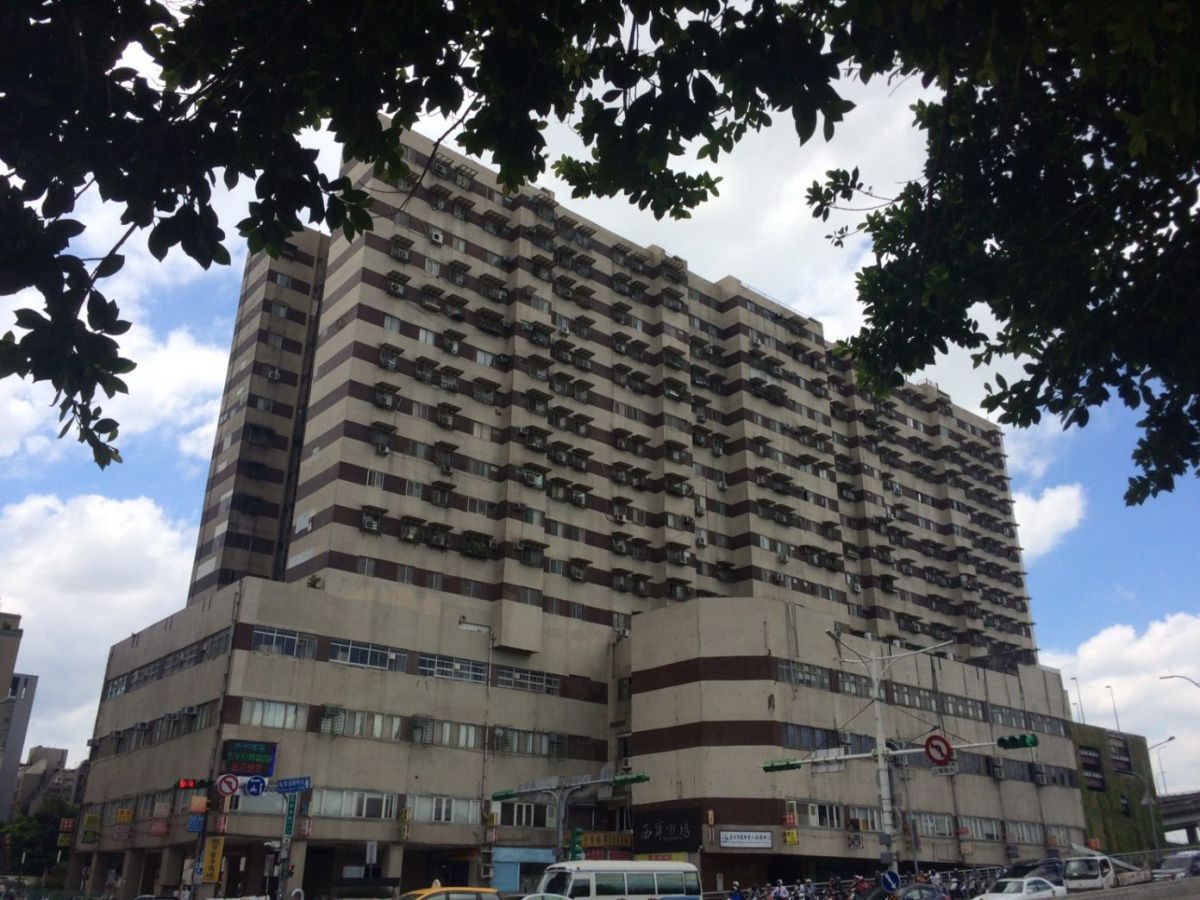 ▲ 網友表示「寧可租屋、也不要扛房貸買二手老屋」。 （示意圖／ NOWnews 資料照）