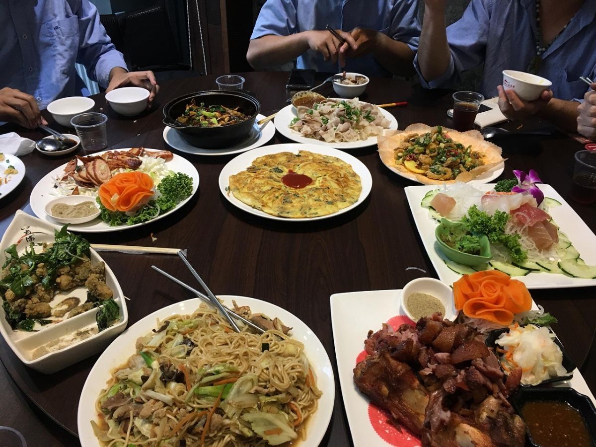 ▲台菜餐廳拿什麼飲料才專業？內行人激推「芭樂汁」。（示意圖／翻攝自臉書社團爆廢公社）