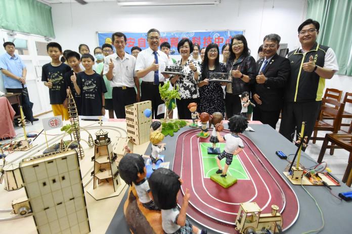 影／自造及科技中心　彰安國中共推鐵道在地課程
