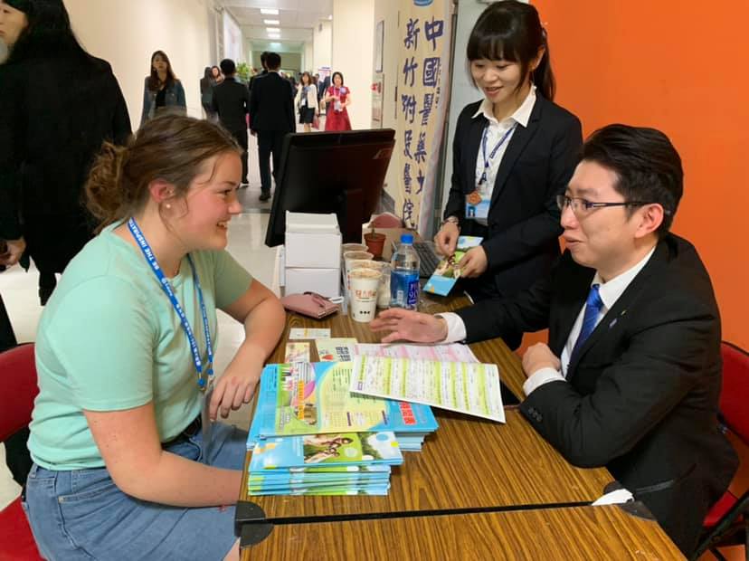 ▲中醫大新竹附醫免費健康篩檢列車，本周六起開進關西、竹北、新埔，辦理五場免費篩檢活動。（圖／中醫大新竹附醫提供）