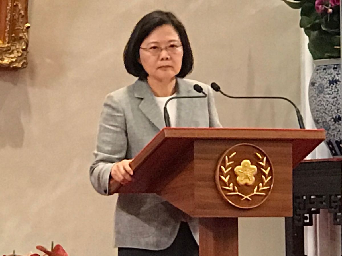 ▲總統蔡英文就職屆滿3周年，20日召開記者會宣布執政成績。對於年金改革爭議，蔡英文表示，前總統馬英九也曾在交接時對她說，「年金改革不能再等」。（圖／記者林人芳攝,2019,05,20)