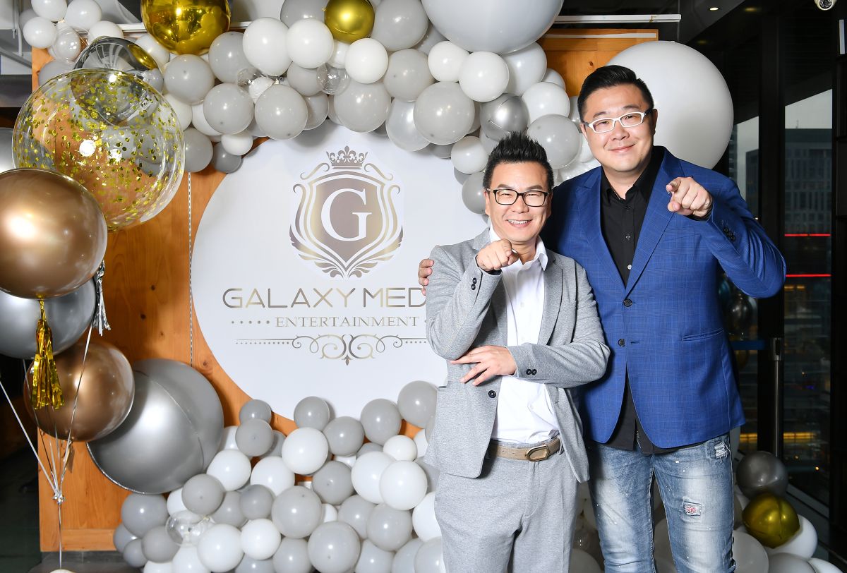 ▲沈玉琳（左）和加樂星老闆柯柏羽是很好的朋友。（圖／加樂星娛樂提供）