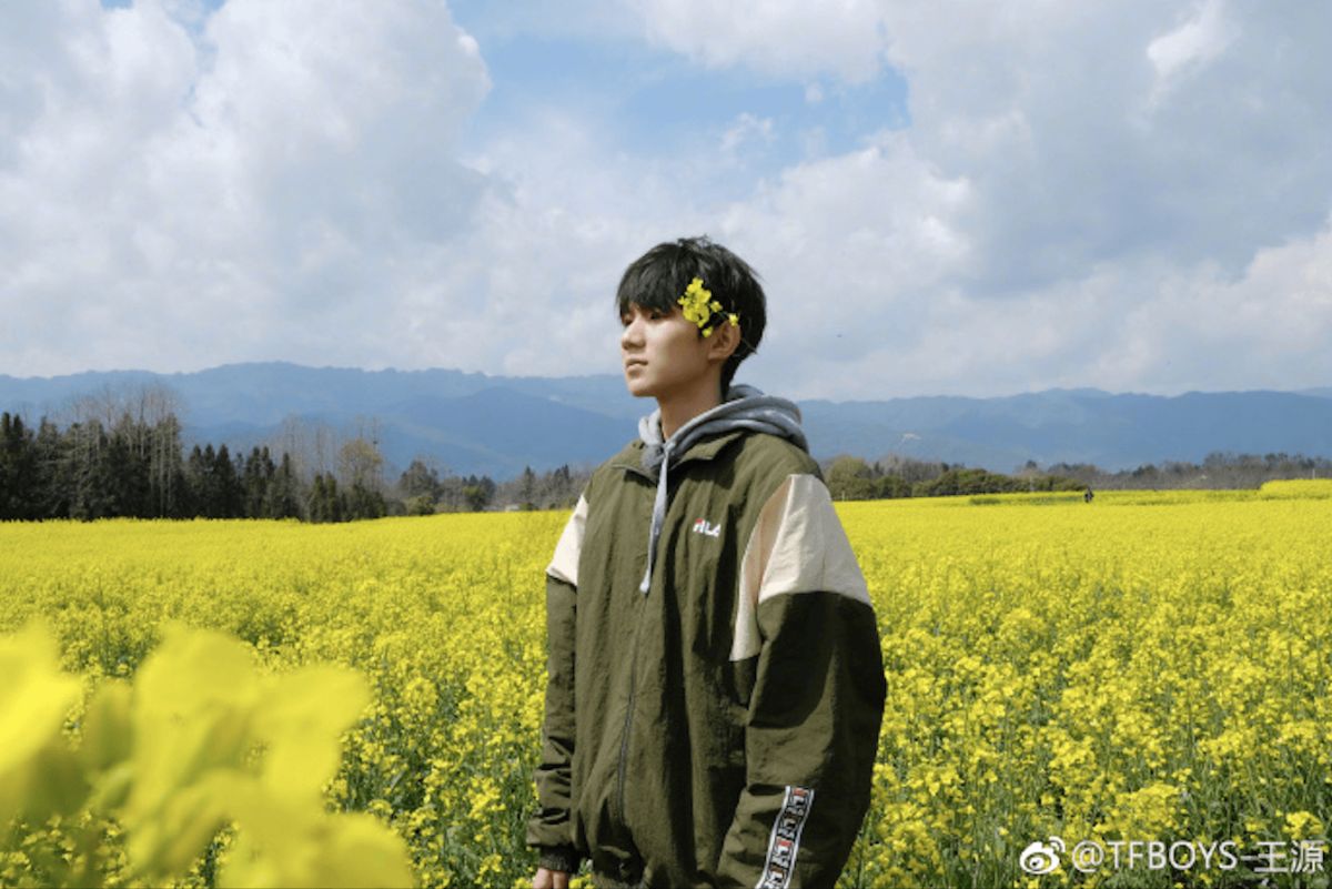 ▲王源為在餐廳抽菸一事道歉。（圖／翻攝微博）