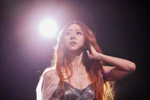 ▲陳綺貞在2005年成為台灣最具指標性的網路PTT的優良藝人票選第一名以及年度人氣藝人，名氣十分驚人。（圖／翻攝IG）