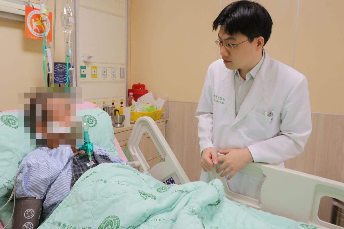 ▲老翁喝鹿血補腎壯陽竟引發敗血性休克。（圖／亞大醫院提供）