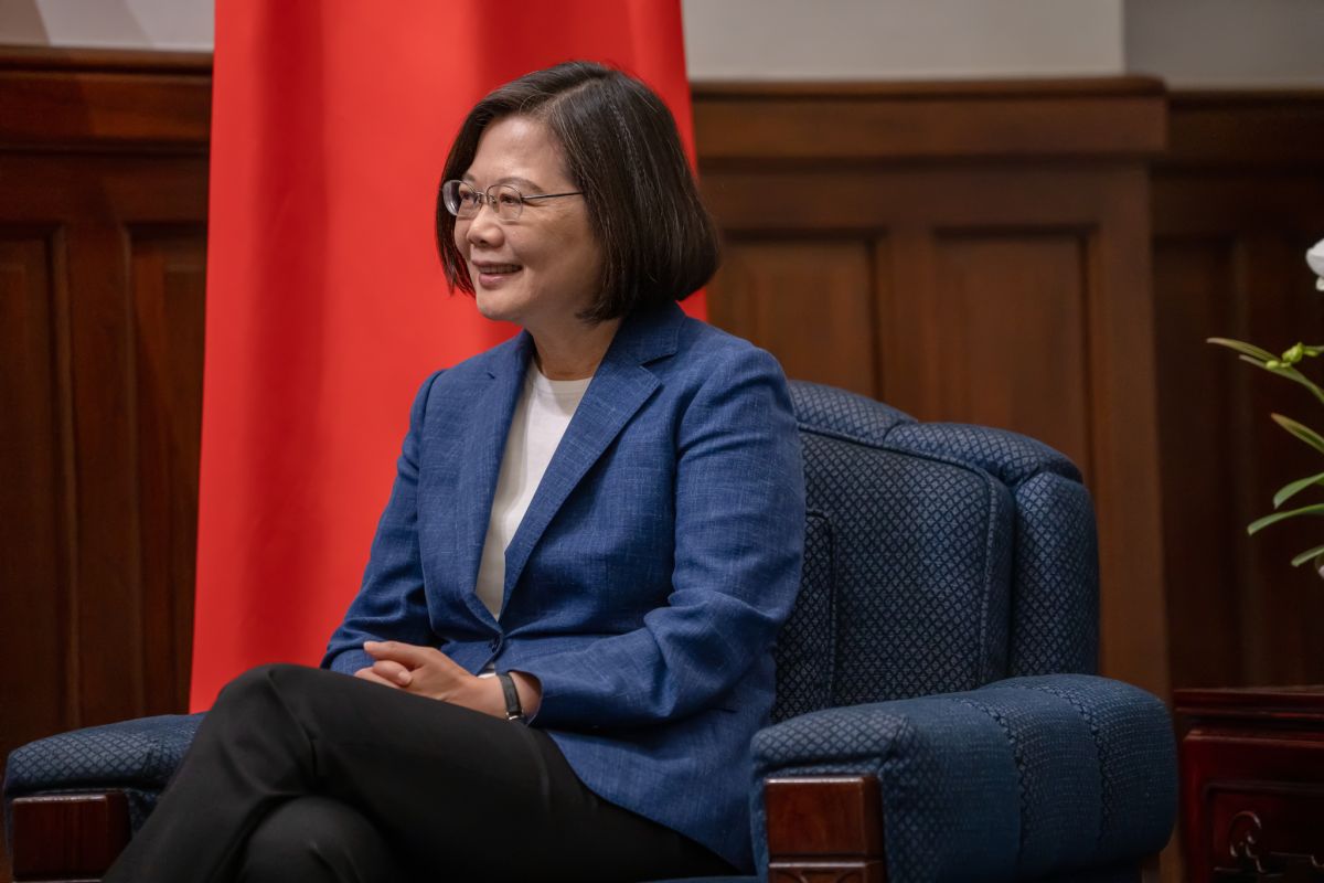 針對前行政院長賴清德提出「三種可能」新方案一事，總統蔡英文受訪時，直接回絕賴清德的提案。（圖／總統府提供）