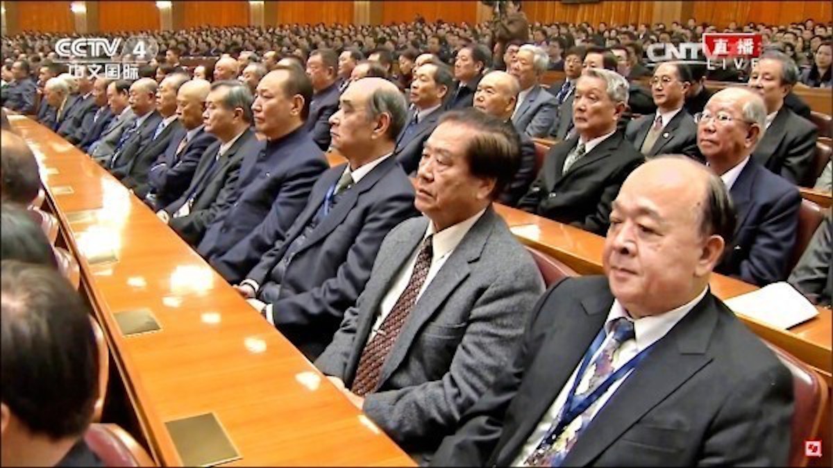 ▲陸委會主委陳明通（圖）在備詢時明指，此次修法所要規範的相關人士行為，即在 2016 年 11 月間，包括陸軍退役中將吳斯懷在內前往大陸的 32 名退役將領。（圖／翻攝自 Youtube）