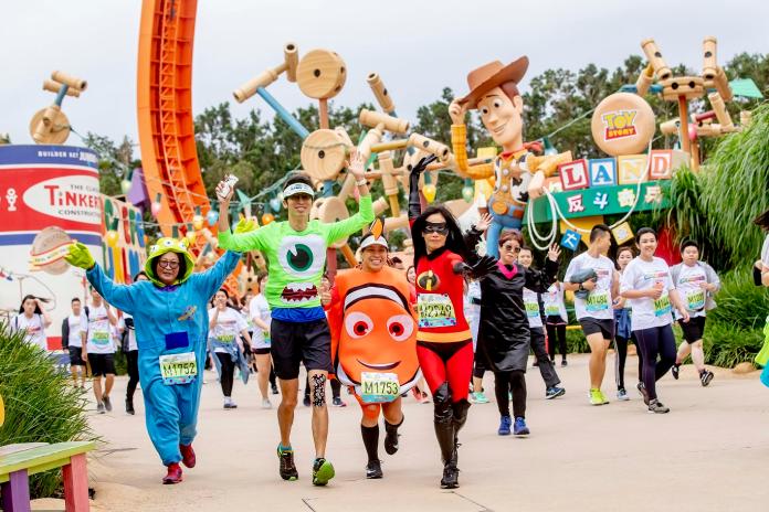 ▲一年一度的迪士尼跑步路跑活動「香港迪士尼樂園 10K Weekend 2019 」將於 11 月 2 日、 3 日登場。（圖／香港迪士尼樂園）