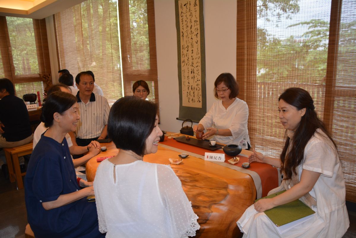 ▲茶藝生活美學班成果活動，右1為趙蘭清。（圖／記者郭政隆攝影2019.5.25）